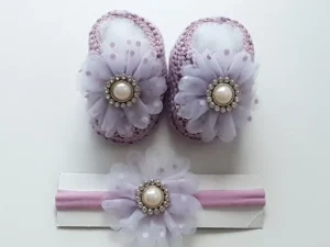 Sapatinho Aplique Flor e Strass com faixinha